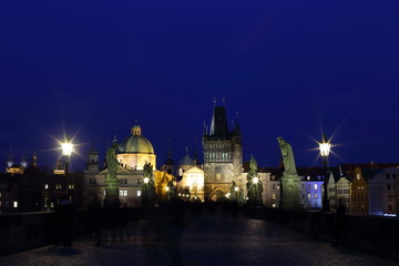 Obraz premium The Charles bridge at night Prague, Czech Republic 