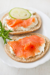 sandwich with cream cheese and smoked salmon