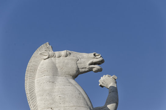 Modern sculpture of horse