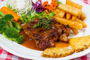 steak and papper sauce