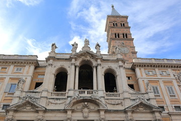 Fototapeta na wymiar View up at the Basilica di Santa Maria Maggiore in Rome, Italy