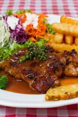 steak and papper sauce