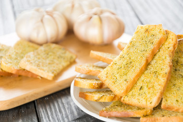 crispy bread garlic