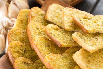 crispy bread garlic