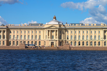 Fototapeta premium Quays of St.Petersburg, Russia