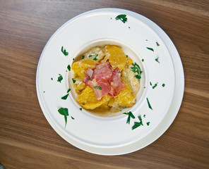 potato gnocchi with cheese and bacon.