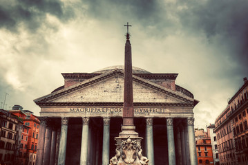 Fototapeta na wymiar The Pantheon in Rome, Italy. Vintage