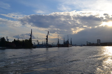 Port w Hamburgu © Marta