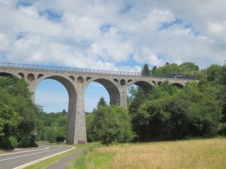 Fototapeta premium Viadukt in den Ardennen