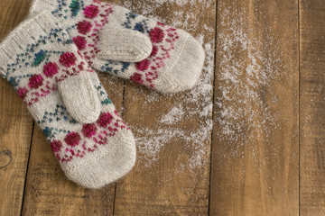 knitted mittens