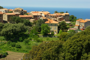 Fototapeta na wymiar Corse, village de Piana
