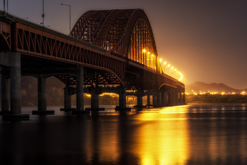 banghwa bridge taken at night over han river