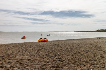 Obraz premium kayak in nicaragua lake, view from ometepe island