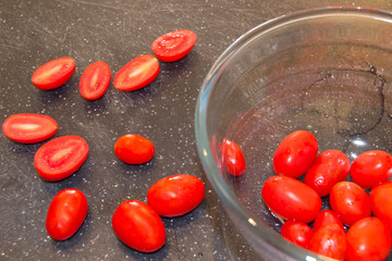 877 - cherry tomatoes