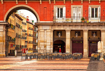 Naklejka premium Fragment budynku Plaza Mayor w Madrycie, Hiszpania