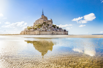 Mont Saint-Michel, Normandy, France - obrazy, fototapety, plakaty