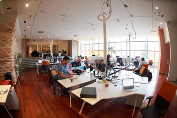 Fototapeta na wymiar startup business people group at office