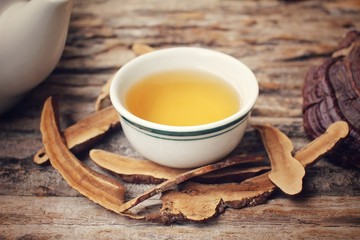 Ganoderma lucidum tea - Ling zhi mushroom.
