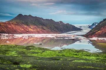 Vlies Fototapete Gletscher Schöner Gletscher und kalter See in Island