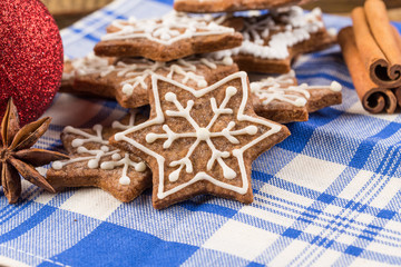 Christmas decoration with gingerbread cookies