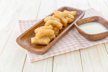 Deep-fried doughstick and milk , Snack and Dessert