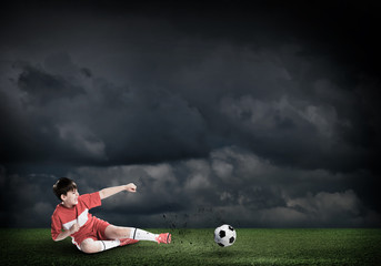 Fototapeta na wymiar Young soccer player