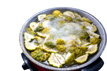 Lime slices  boil.