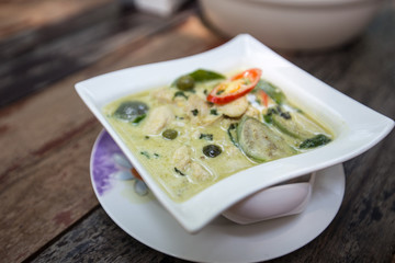 Green curry with chicken