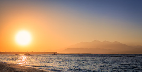 Obraz premium Gili's island sunrise