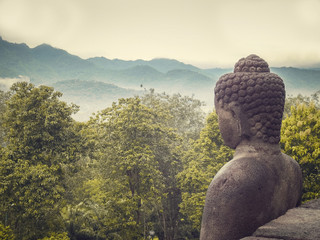 buddha statue in nature