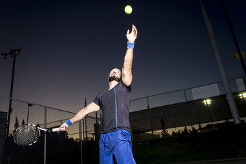 Fototapeta na wymiar tennis player