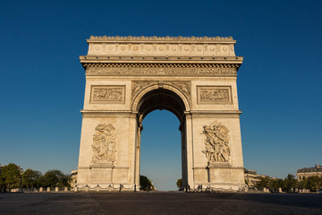 Fototapeta na wymiar The Triumphal Arch, Paris, France.