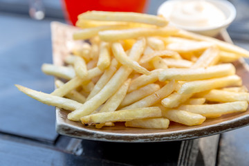 French fries with a bowl of mayonnaise