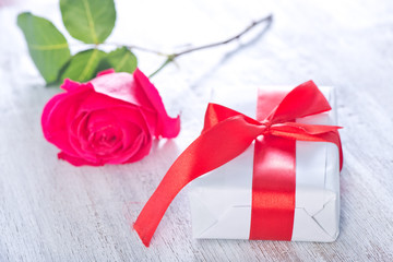 present and red rose