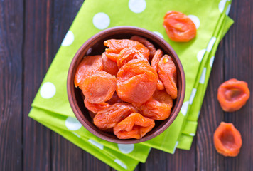 dry apricot