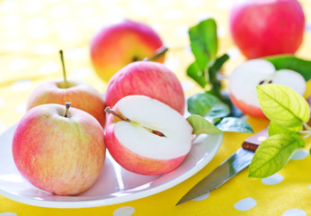 apples