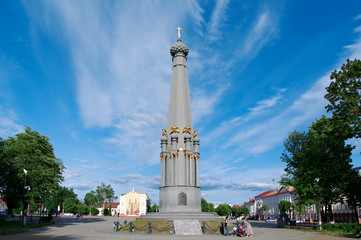 Fototapeta na wymiar Monument to the heroes of the Patriotic War of 1812