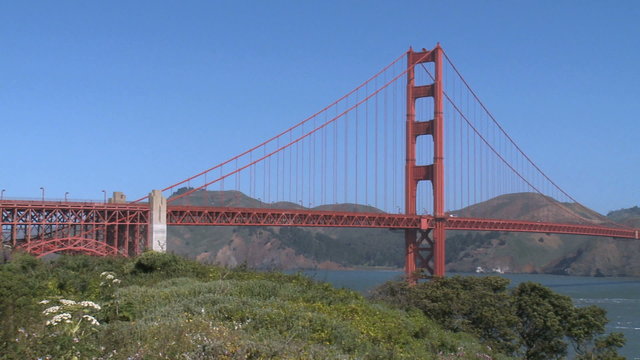 Sunny Golden Gate Bridge