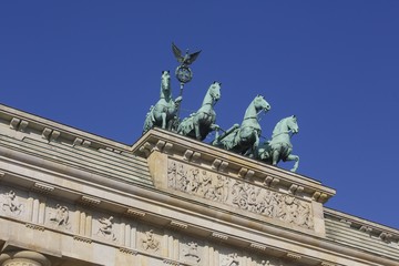 Naklejka premium Detail of quadriga on Brandenburg gates, Berlin