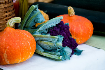 calabazas y brócoli morado