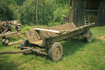 Fototapeta na wymiar Old Wooden Wagon