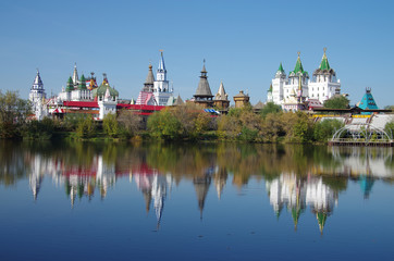 Obraz premium MOSCOW, RUSSIA - September 23, 2015: The Kremlin in Izmaylovo