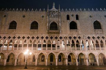 Fototapeta premium San Marco square and Doge Palace at night. Venice, Italy