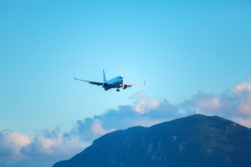 Obraz na płótnie Canvas Landing of airplane, Corfu