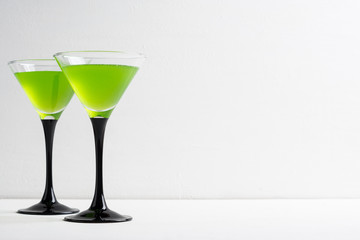 Apple cocktail mixed drink with apple slice