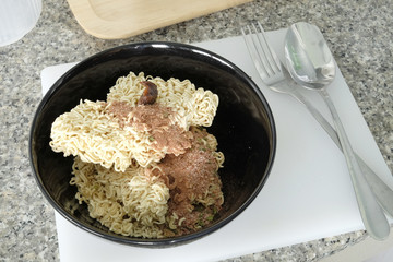 Raw instant noodle prepare for fill hot water