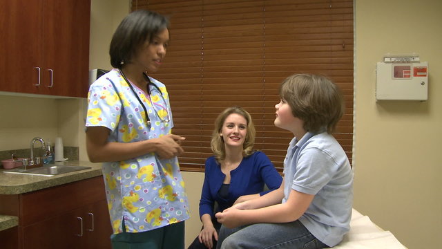Nurse introduces herself to new patients