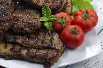 Barbecue meat  with fresh vegetables