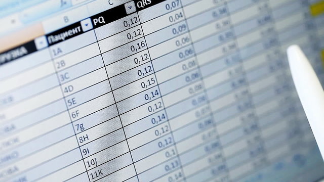 graphs and columns on the screen HD