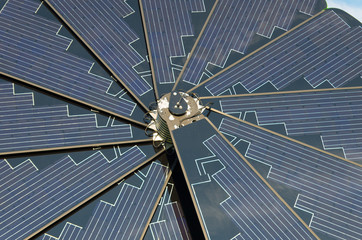 foldable solar collector
